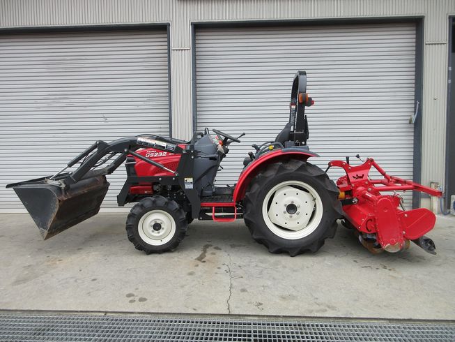 トラクター GS232＋フロントローダー 写真３