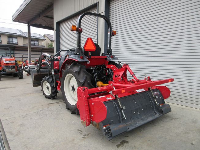 トラクター GS232＋フロントローダー 写真５