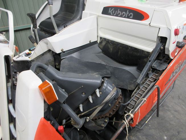 コンバイン ARN214 写真８