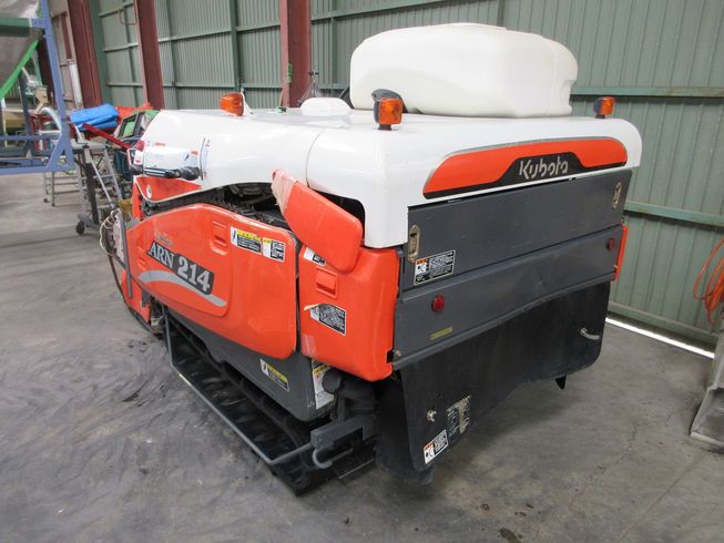 コンバイン ARN214 写真５