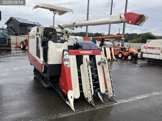 ヤンマー コンバイン 写真