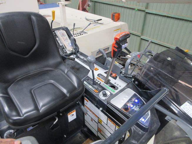 コンバイン HFR442G-ZVRLW 写真６