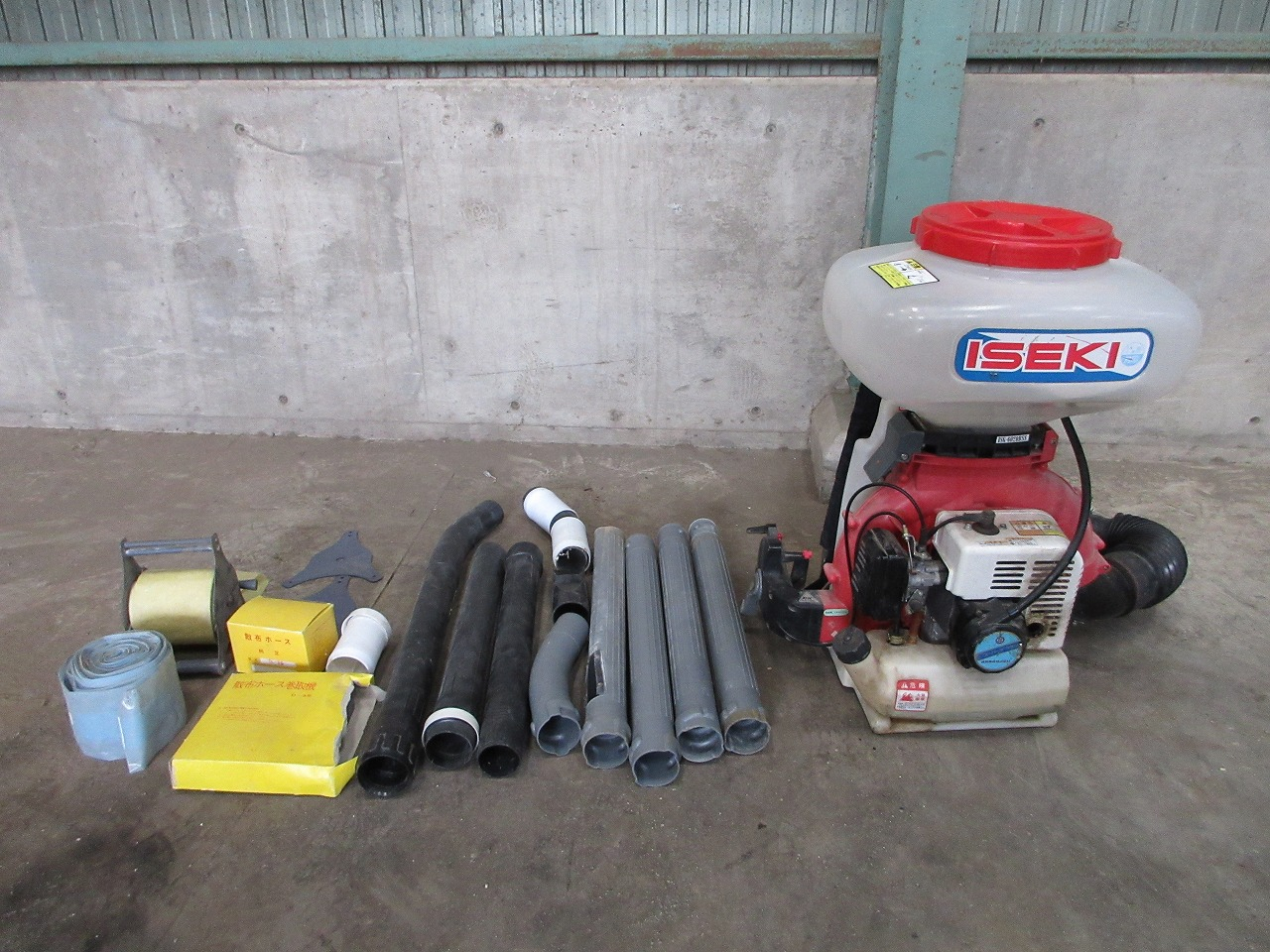 イセキ 背負式動力噴霧機 写真