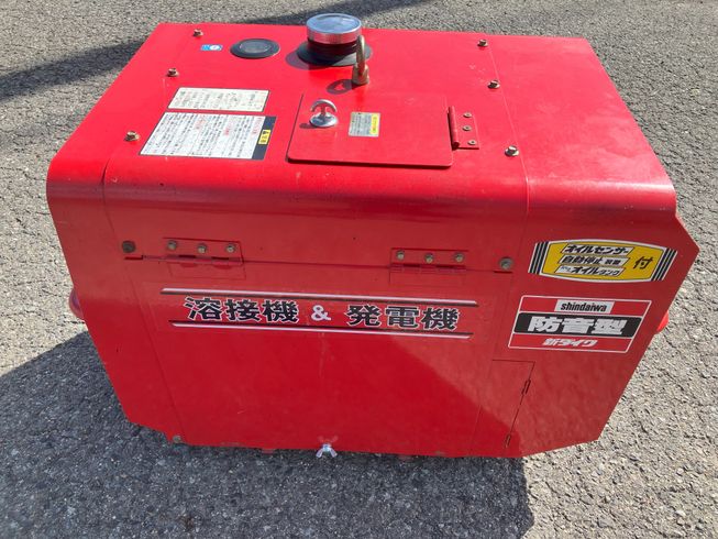 発電機＆溶接機 EGW145M　防音型 写真４