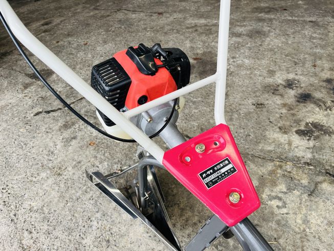 溝切機 KF22 写真９