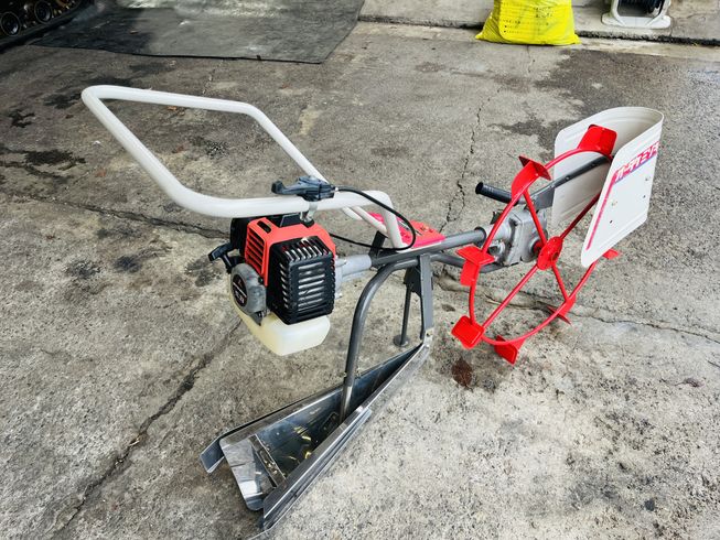 溝切機 KF22 写真３