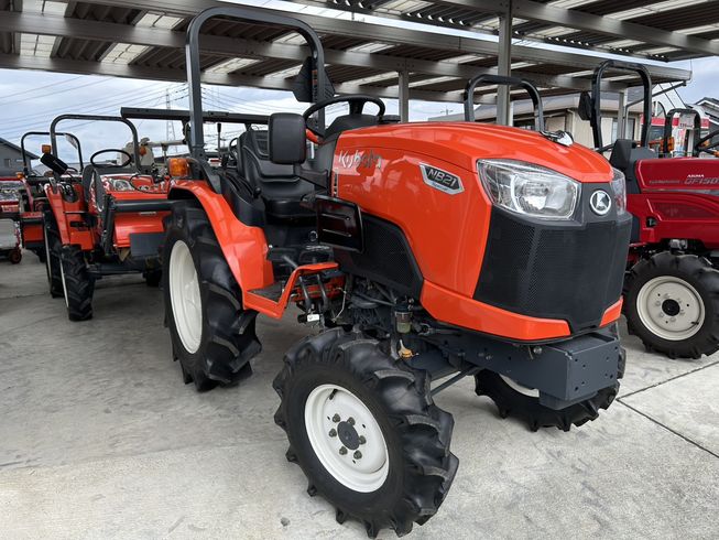 クボタ トラクター 写真