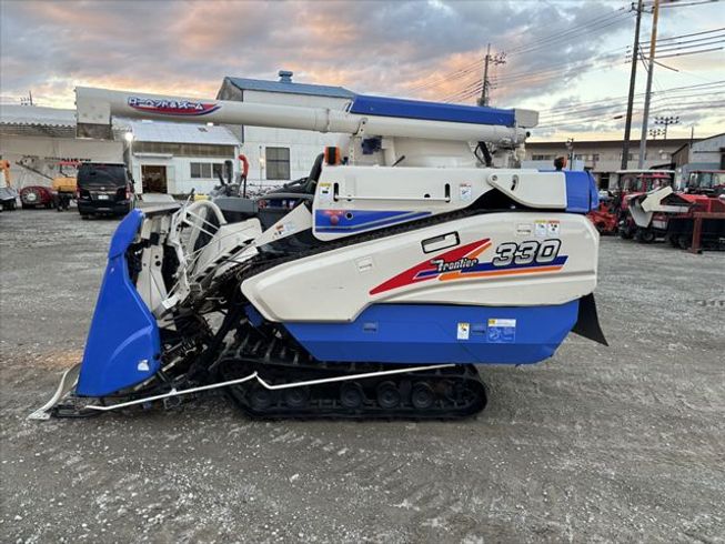 コンバイン HFC330G 写真４