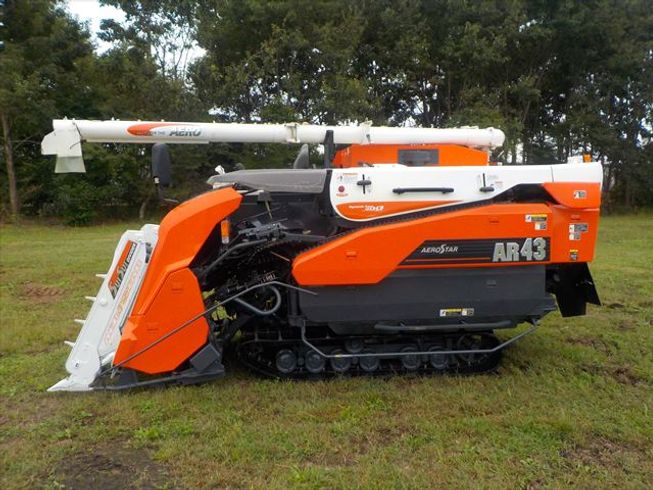 コンバイン AR43 写真４