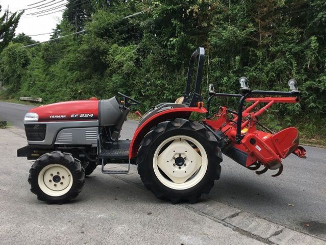トラクター EF224 写真３