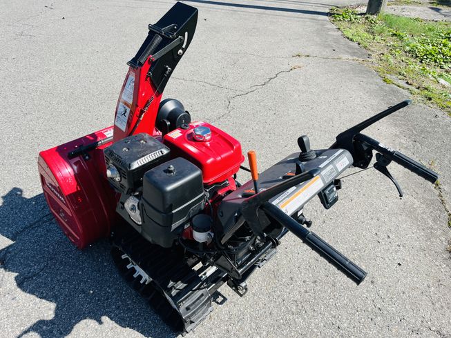 除雪機 HSS1170n 写真３