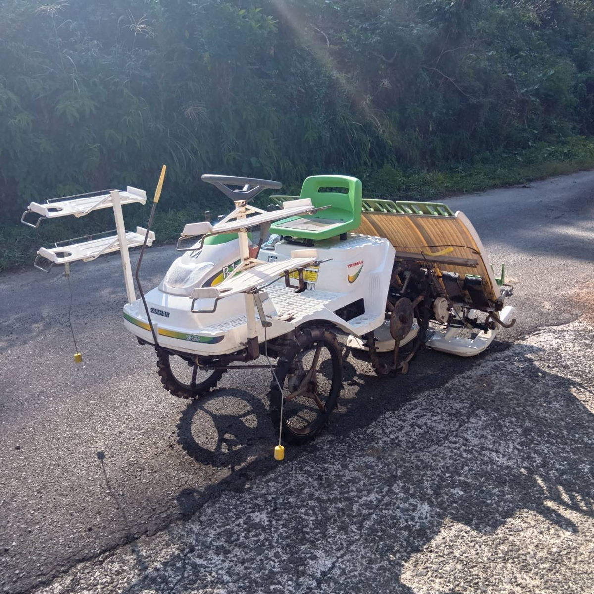 ヤンマー 田植機 写真