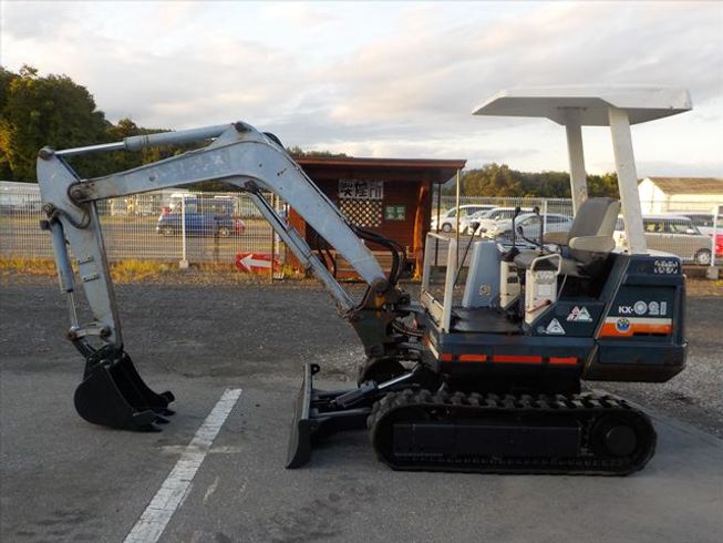 バックホー KX-021 写真２