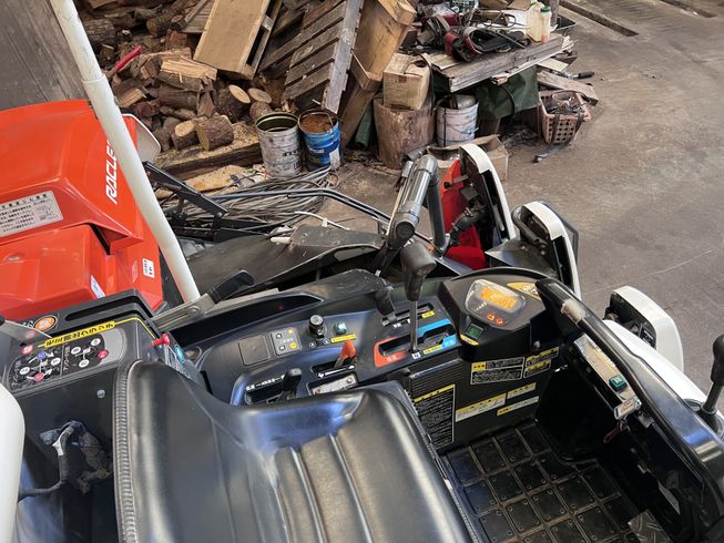 コンバイン ER320GW 写真６