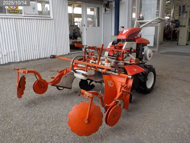 三菱 マルチャー 写真