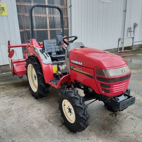 トラクター AF180 写真２