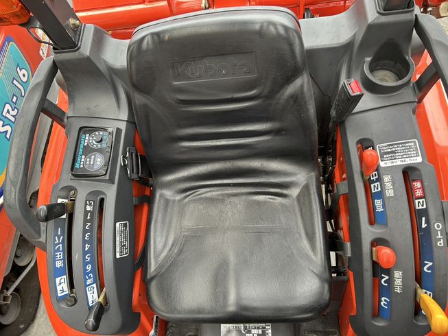 トラクター KB185MA 写真６