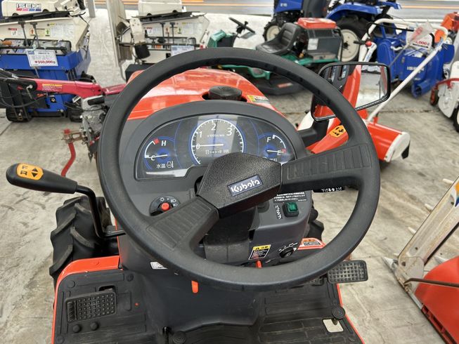 トラクター KB185MA 写真５