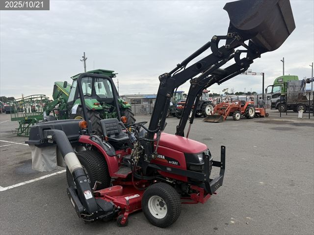 シバウラ 乗用草刈機 写真