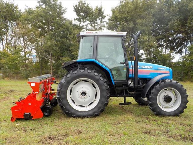 トラクター T1055F 写真２