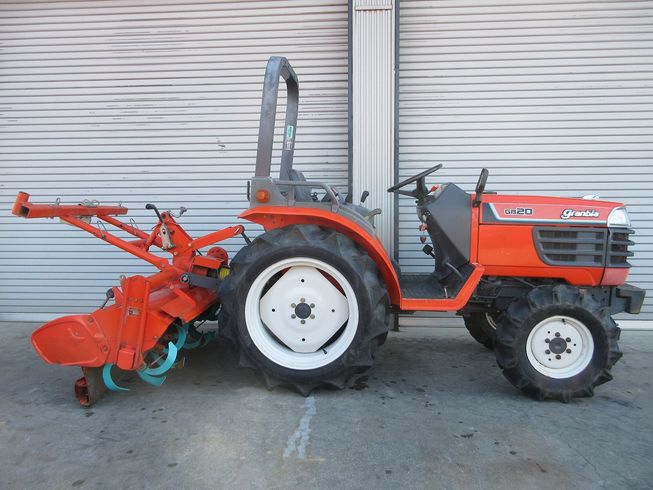 トラクター GB20(F) 写真４