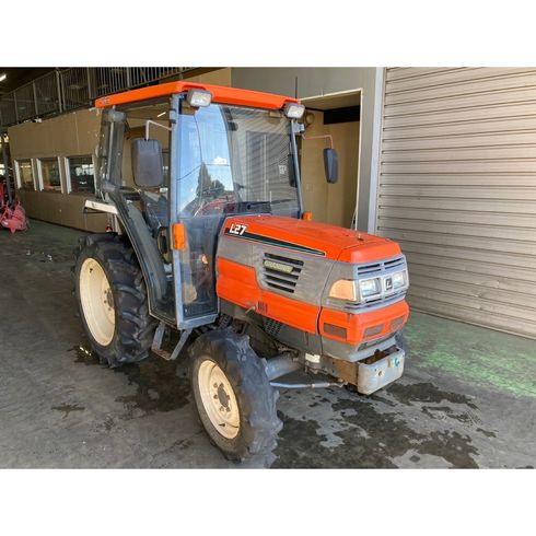 トラクター L27D 写真２