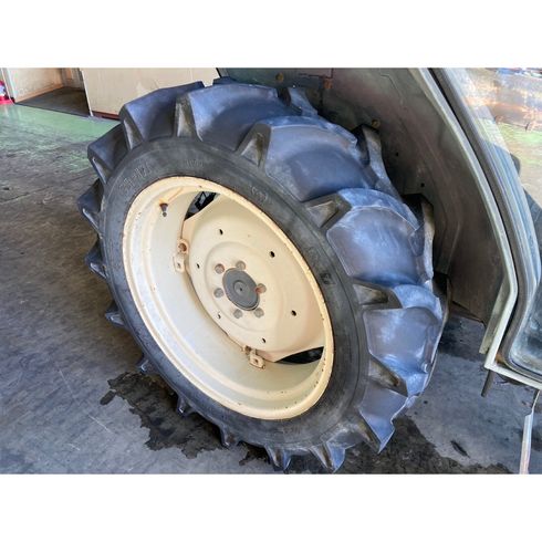 トラクター L27D 写真８