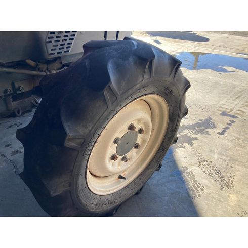 トラクター L27D 写真６