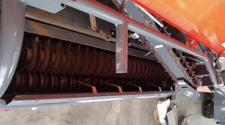 コンバイン ER213G 写真６