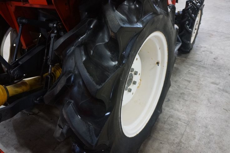 トラクター AF330 写真８