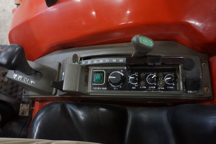 トラクター AF330 写真６