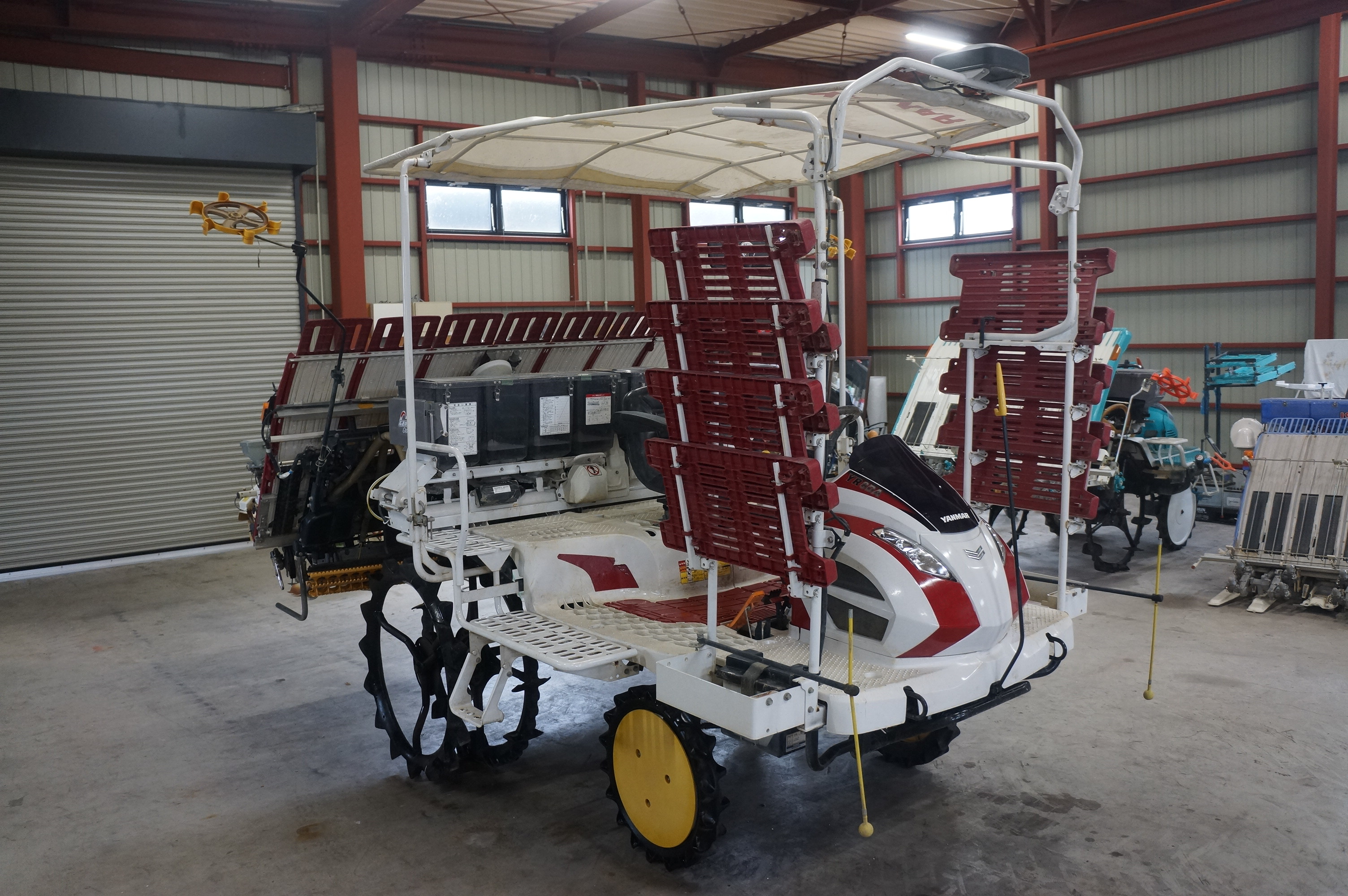 ヤンマー 田植機 写真