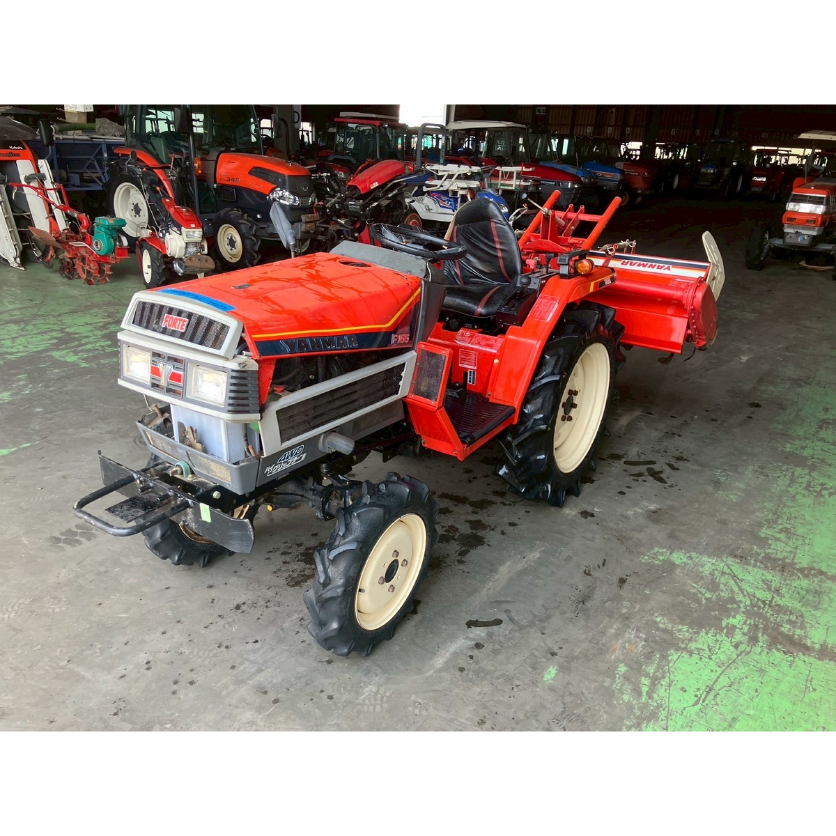 ヤンマー トラクター 写真