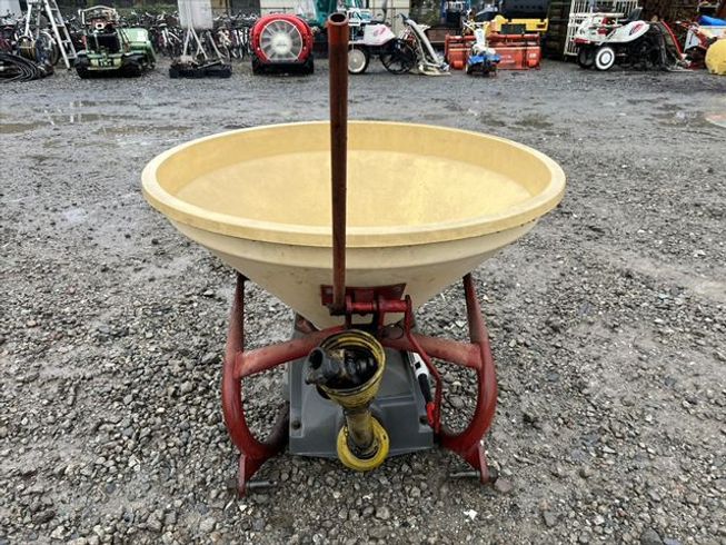 ブロードキャスター 不明 写真３