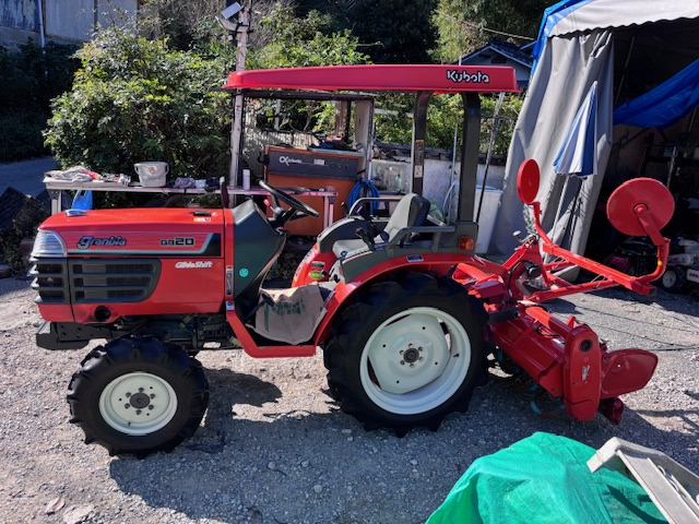 クボタ トラクター 写真