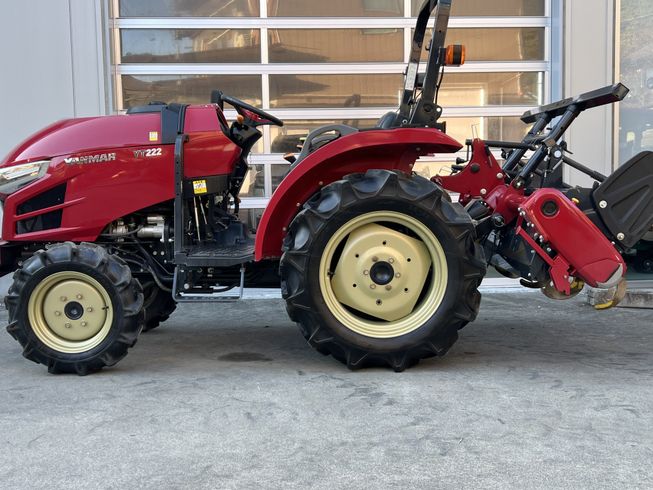 トラクター YT222 写真２