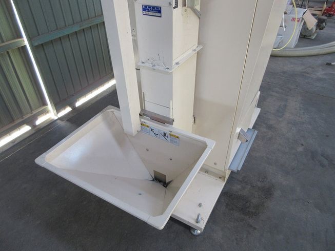 色彩選別機  AK-ECO－α 写真８