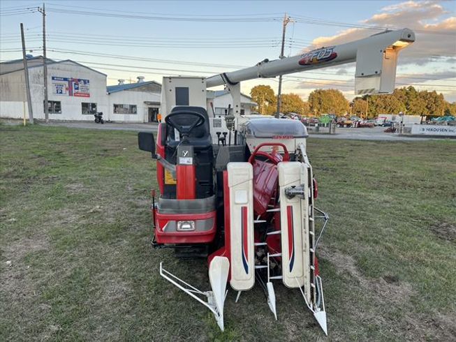 コンバイン GC221 写真５