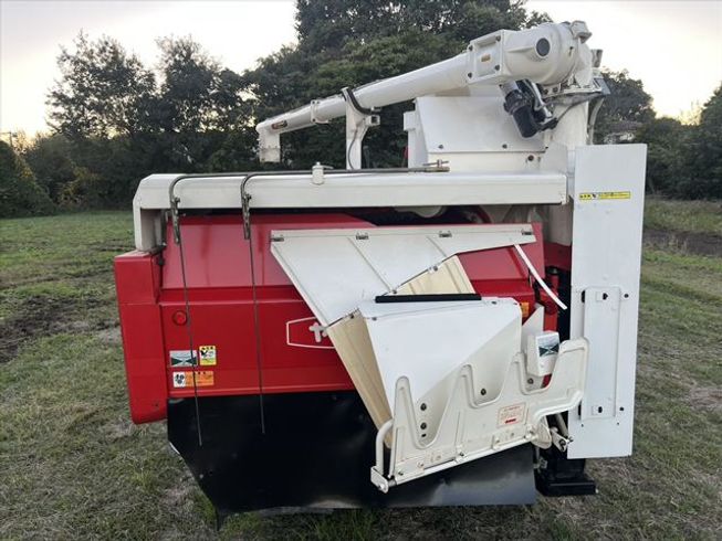 コンバイン GC221 写真３