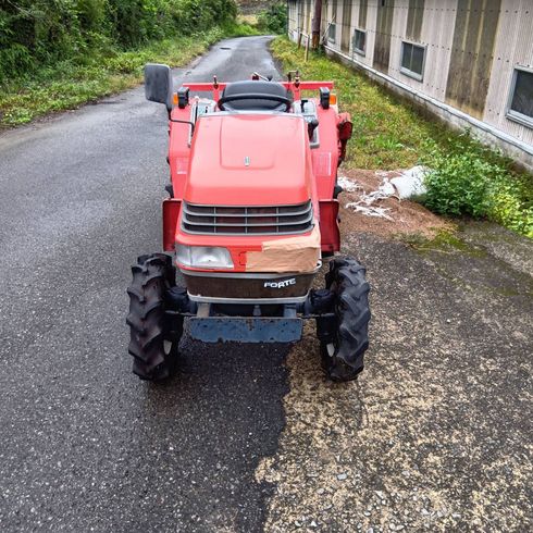 トラクター F6  写真５