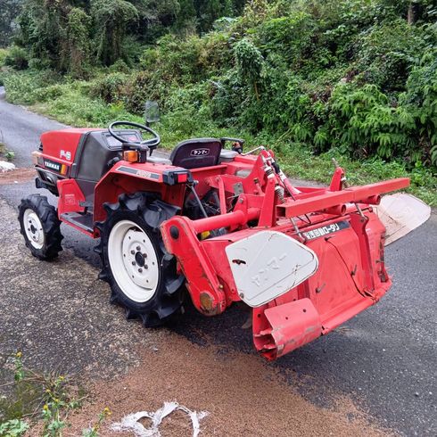 トラクター F6  写真３