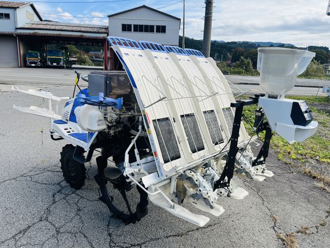 田植機 LE4 写真４
