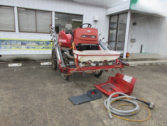 丸山 ブームスプレーヤー 写真