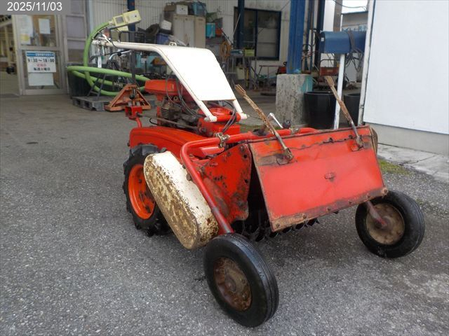 ホーネンス 草刈機 写真