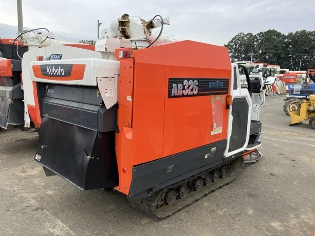 コンバイン AR326① 写真２