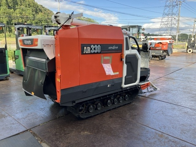 コンバイン AR330 写真２