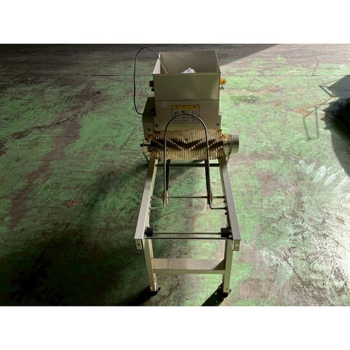 土入れ機 ST9B 写真３