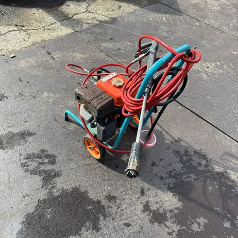 丸山 高圧洗浄機 写真