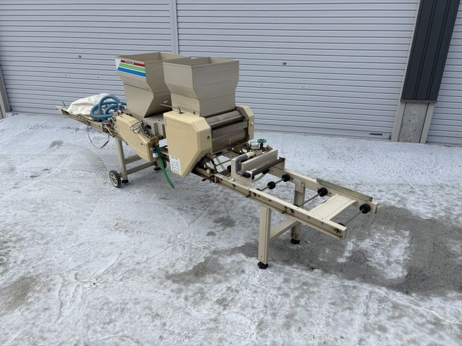 スズテック 播種機 写真