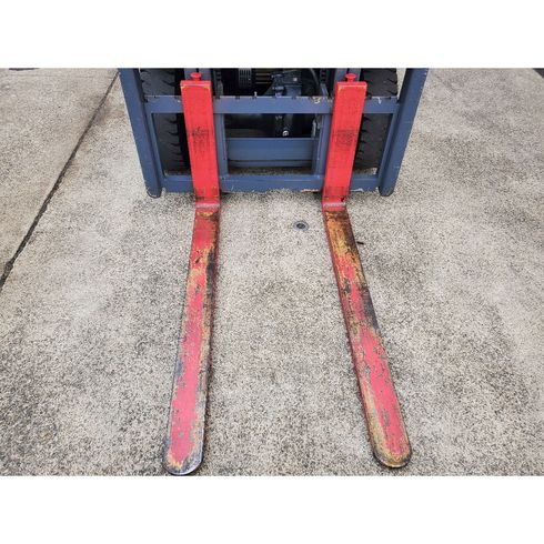 フォークリフト FB10PN-75-300 写真６